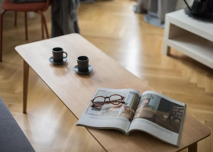 Apartment ★bright With Positive Vibes★ *