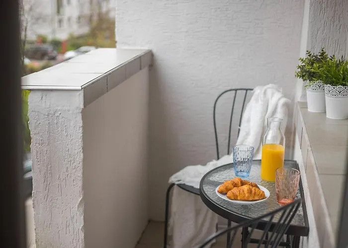 ★bright With Positive Vibes★ *